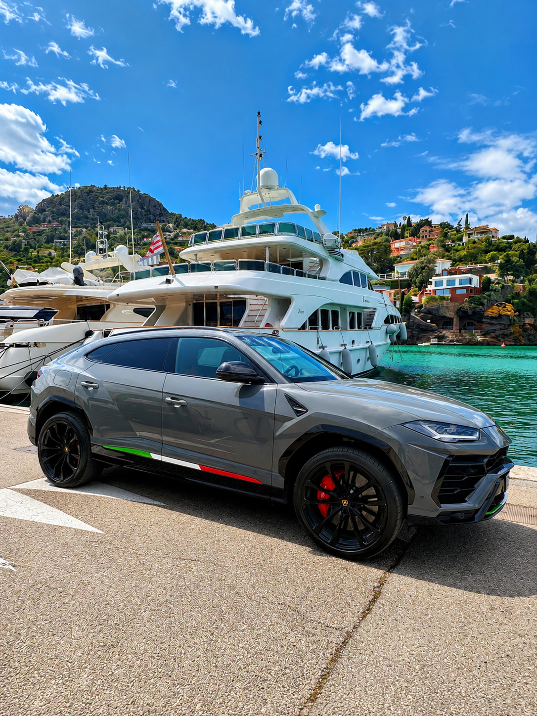 Lamborghini Urus 2022 — Grigio Lynx, French Riviera marina