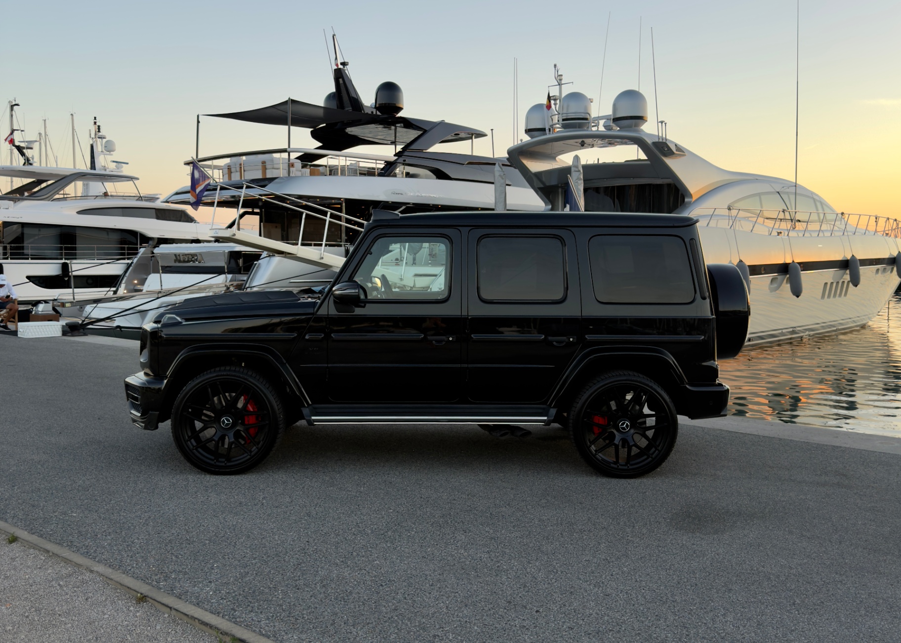 MERCEDES-BENZ G63 AMG Brabus — view 4