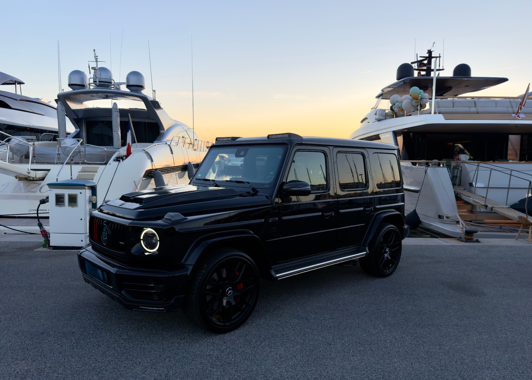 MERCEDES-BENZ G63 AMG Brabus — view 3