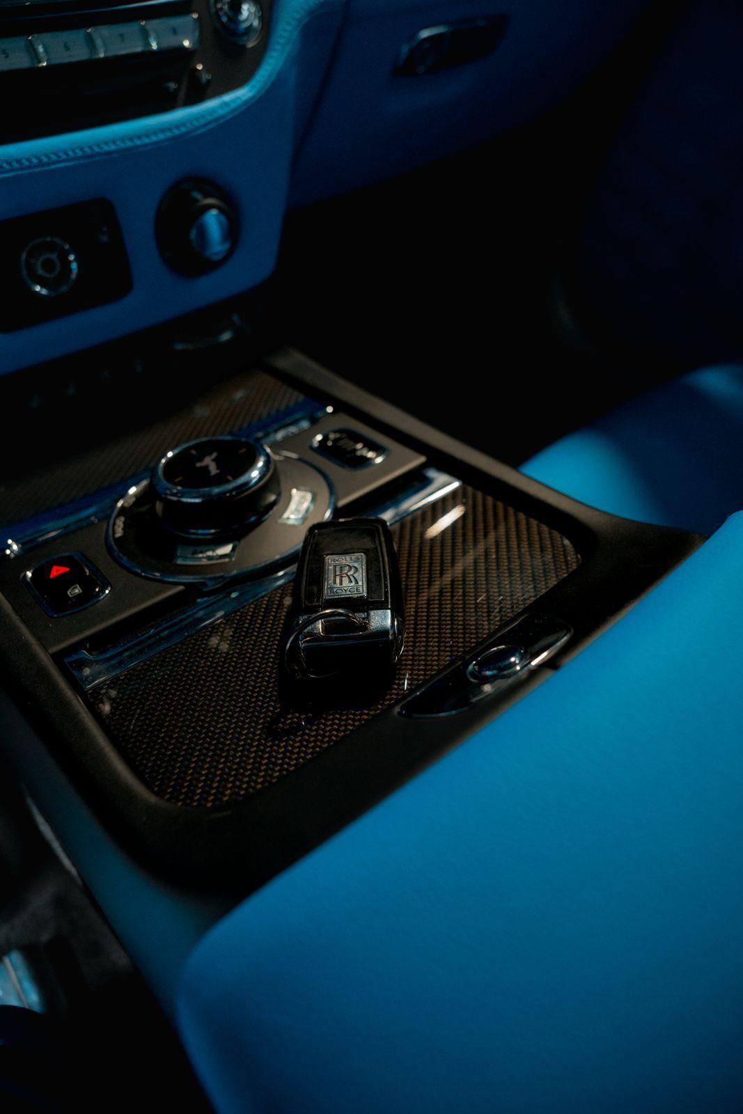 Rolls-Royce Wraith — view 19