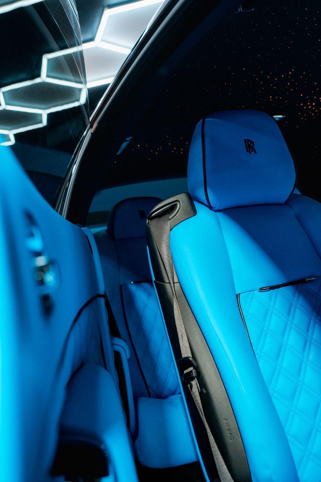 Rolls-Royce Wraith — view 5